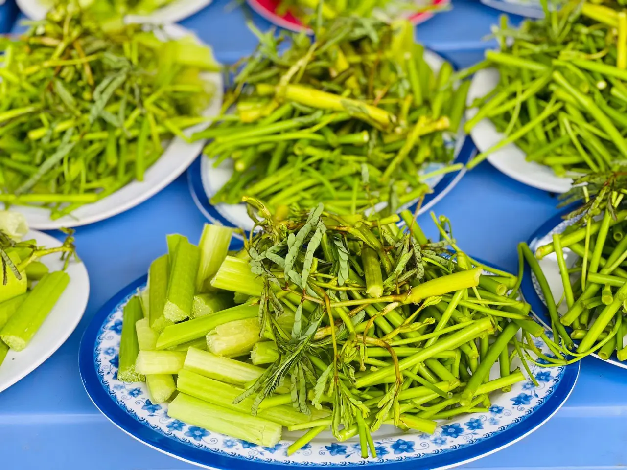 Hình ảnh Rau thêm 