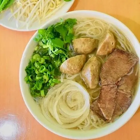Hình ảnh Phở nạm bò viên