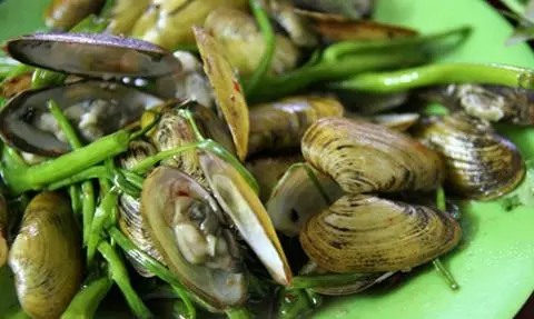 Hình ảnh Chem chép xào rau muống