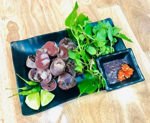 Hình ảnh Cháo lòng thêm dồi huyết 