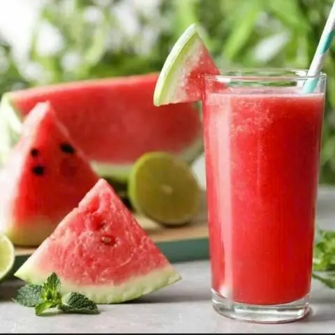 Hình ảnh Dưa hấu ép ly 500ml