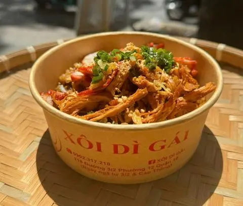 Hình ảnh Xôi bát bửu gà xé xá xíu