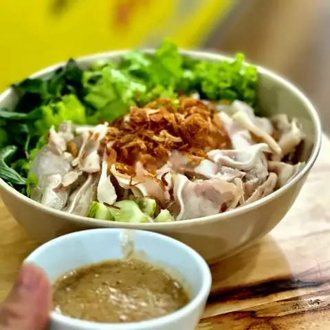 Hình ảnh Bún mắm nêm tai heo