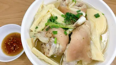 Hình ảnh Canh măng Xương