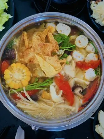 Hình ảnh lẩu thái chay 