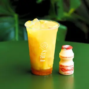 Hình ảnh Nước ép dứa xoài táo yakult