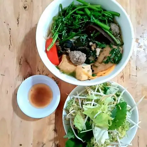 Hình ảnh Canh bún cua ốc