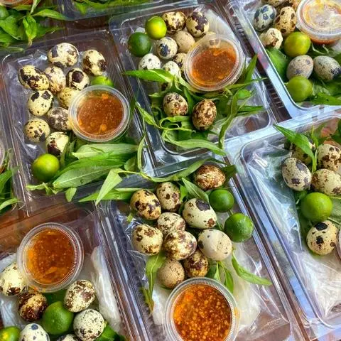 Hình ảnh Bánh tráng dẻo chấm muối sệt (10 trứng )