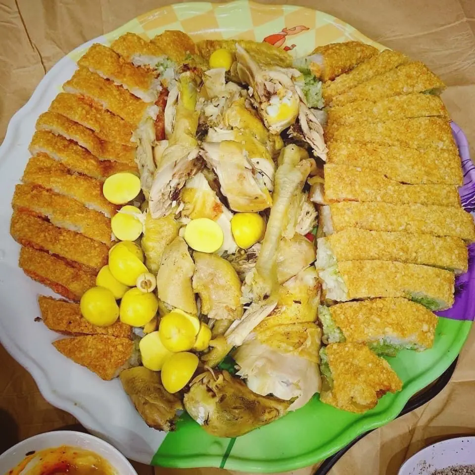 Hình ảnh Gà bó xôi ôm trứng non - 1 con