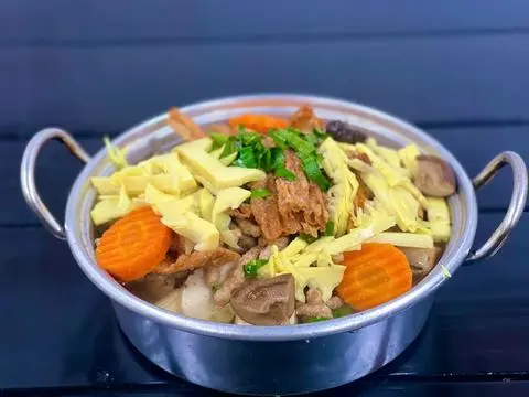 Hình ảnh lẩu măng 