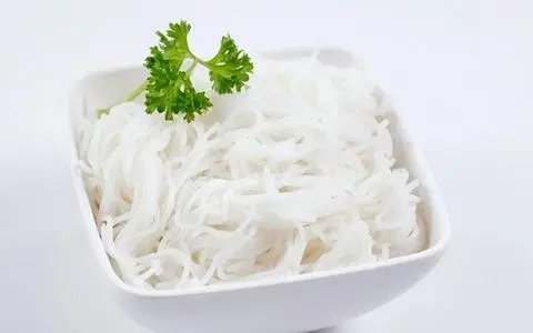 Hình ảnh Bún tươi thêm 