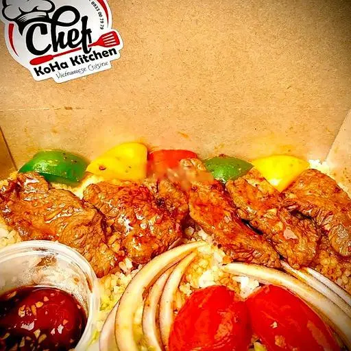 Hình ảnh Cơm Bò Úc Lắc Tương Cay (Siêu Mềm)