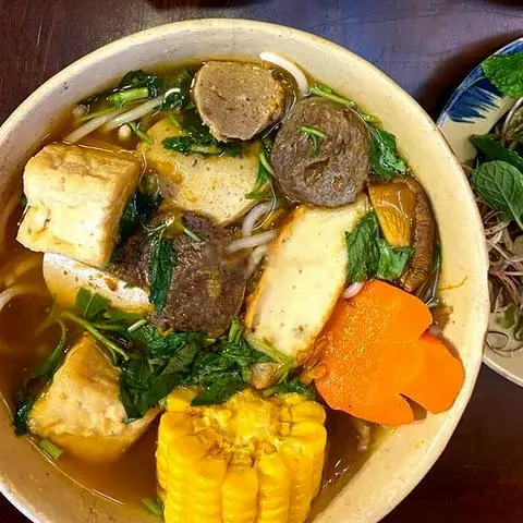 Hình ảnh Bún Huế chay