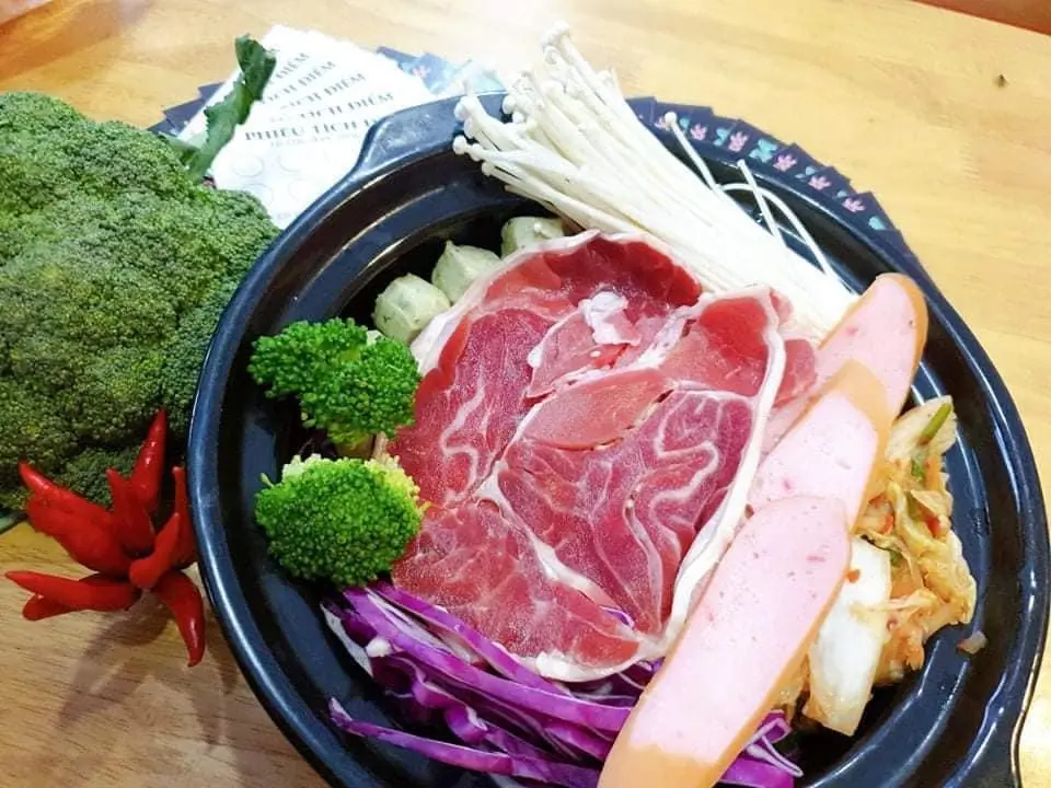 Hình ảnh Combo 2: Mì Kim Chi Bò + Nước Ngọt