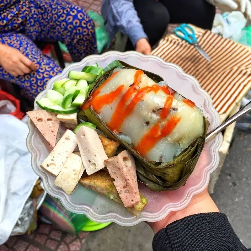 Hình ảnh Bánh giò nóng full toping