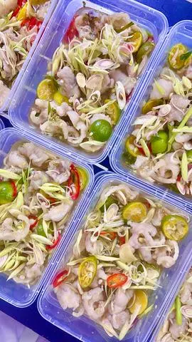 Hình ảnh Chân Gà Sả Tắc Rút Xương