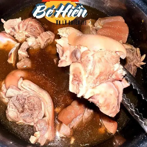 Hình ảnh Giò heo thêm