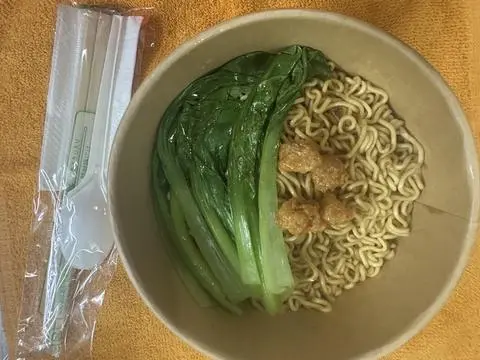 Hình ảnh Mì trộn indomie không