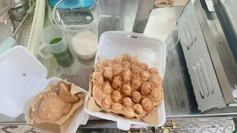 Hình ảnh Trứng gà non mix p.mai + matcha + socola