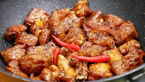 Hình ảnh Cơm sườn kho tiêu