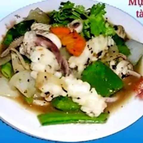 Hình ảnh Mực xào tàu xì