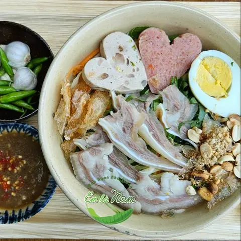 Hình ảnh Bún Tai Heo Mắm Nêm
