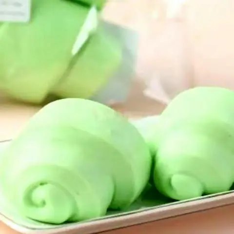 Hình ảnh Bánh bao lá dứa