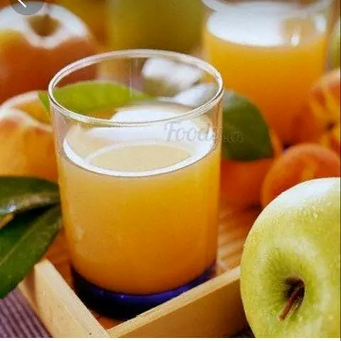 Hình ảnh ép táo ly 700