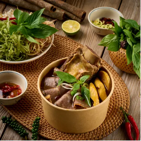 Hình ảnh Bún bò sườn bò - nạm - sườn/xí quách - chả heo - chả bò