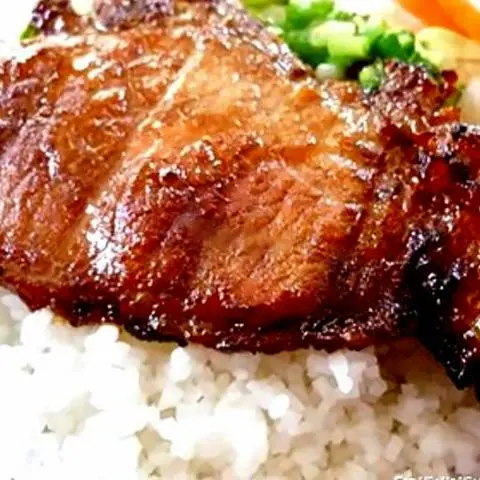 Hình ảnh Cơm sườn miếng Nướng