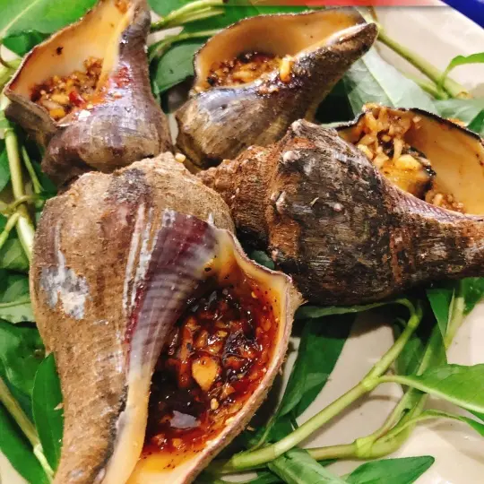 Hình ảnh Ốc búa nướng tiêu xanh