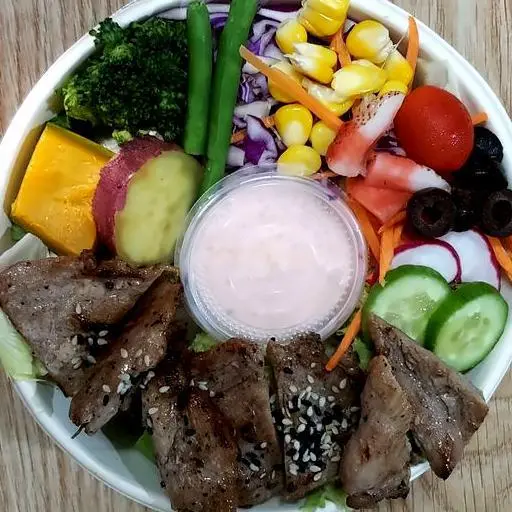 Hình ảnh SL3- Salad Cotlet Heo