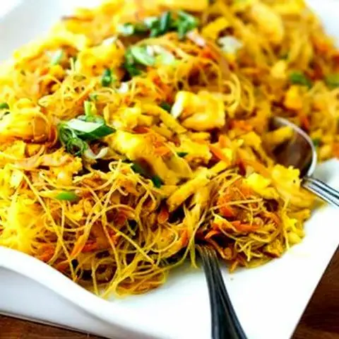 Hình ảnh Mì xào trứng