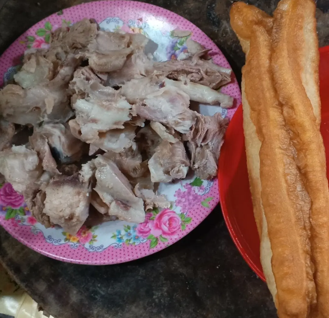 Hình ảnh Cháo lòng+ bánh quẩy