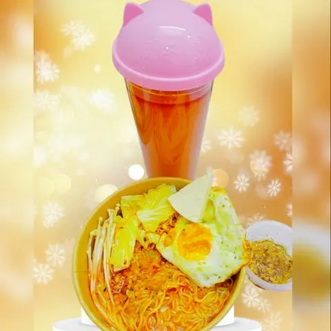 Hình ảnh Lẩu Ly Chua Cay, Trứng Ốp, Phô Mai Tam Giác Miếng (Số 7) + (Tặng Sốt Mắm, Tỏi Phi, Rau Bắp/Cải Thảo