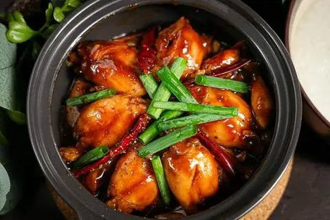 Hình ảnh Ếch Singapore 2 con siêu to loại một + cháo