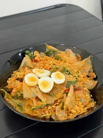 Hình ảnh Bánh tráng tỏi ớt