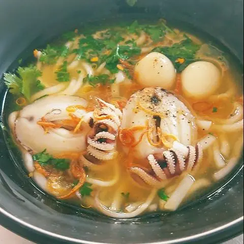 Hình ảnh Bánh Canh Mực +trứng 