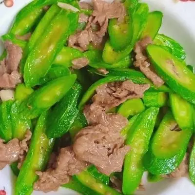 Hình ảnh Bò xào mướp hương