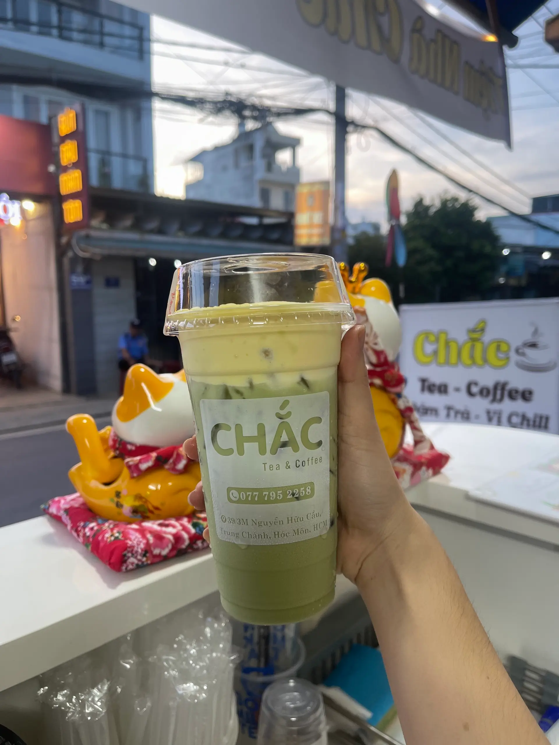 Hình ảnh Trà sữa thái xanh kem trứng nướng( chưa topping)