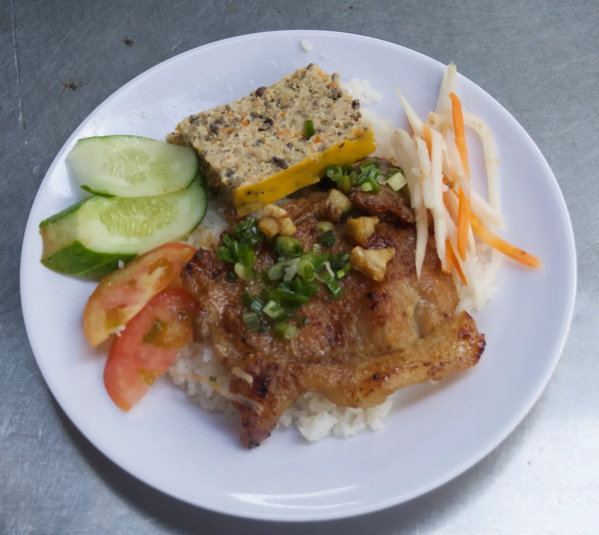 Hình ảnh Cơm sườn bì