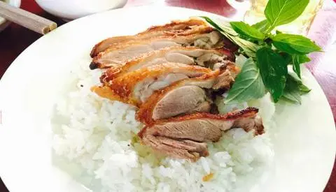 Hình ảnh Cơm vịt quay Bắc Kinh - xá xíu