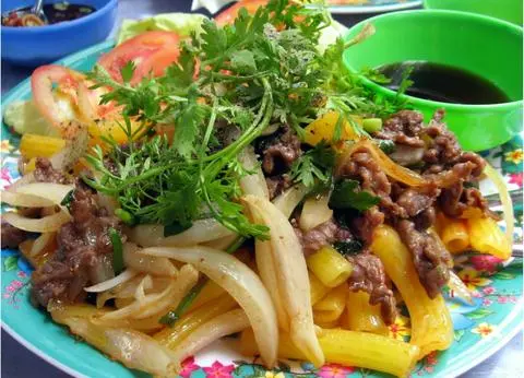 Hình ảnh Nuôi Xào Bò tặng ly trà tắc