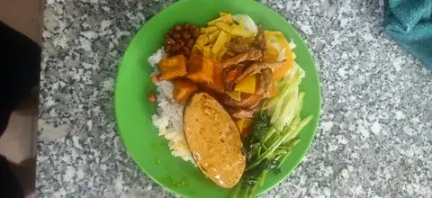 Hình ảnh cơm thập cẩm+ cá thu