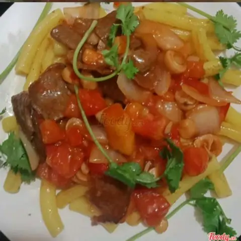 Hình ảnh Nui xào bò
