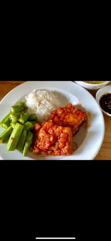 Hình ảnh  Cơm đậu hũ dồn thịt sốt cà