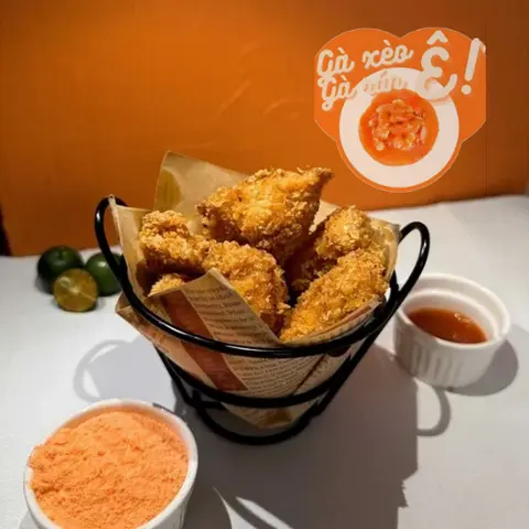 Hình ảnh GÀ BAY LẮC MAI MỚI VỀ
