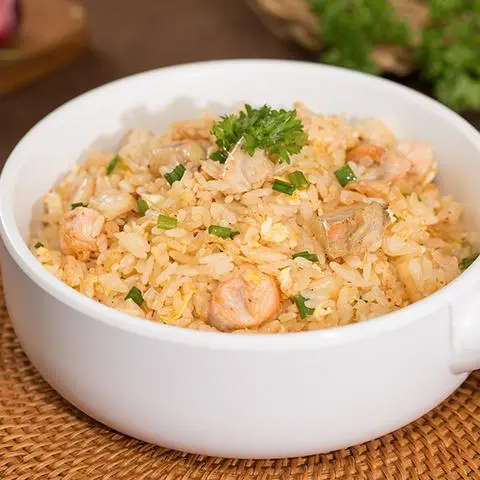 Hình ảnh Cơm Chiên Cá Hồi Kim Chi