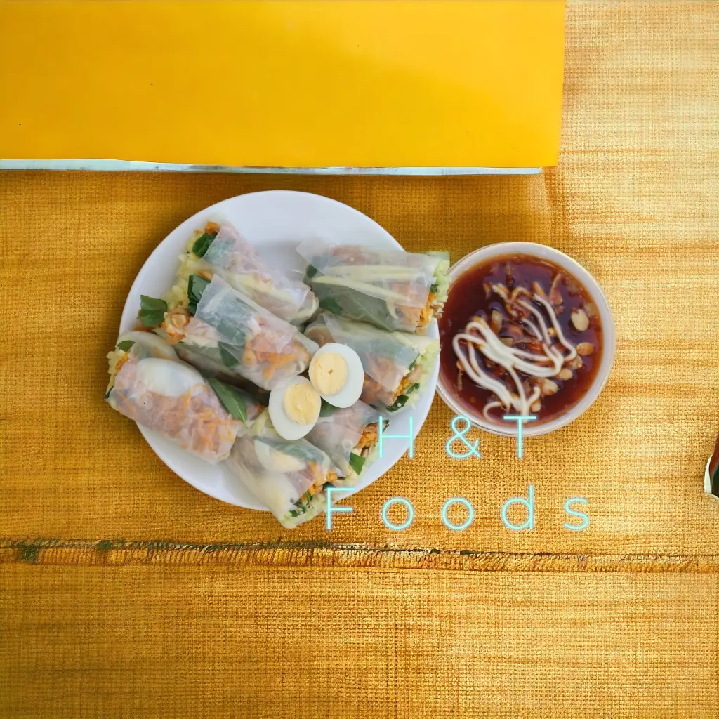 Hình ảnh Bánh tráng cuộn chấm me
