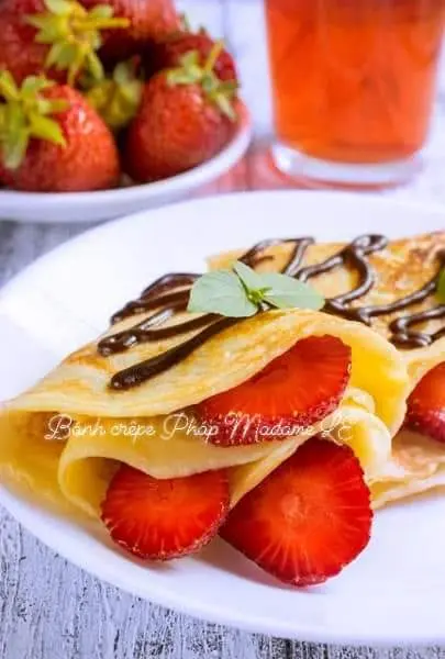 Hình ảnh BÁNH CRÊPE DÂU TÂY 